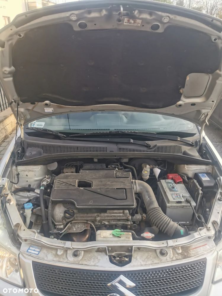 Suzuki SX4 - 12