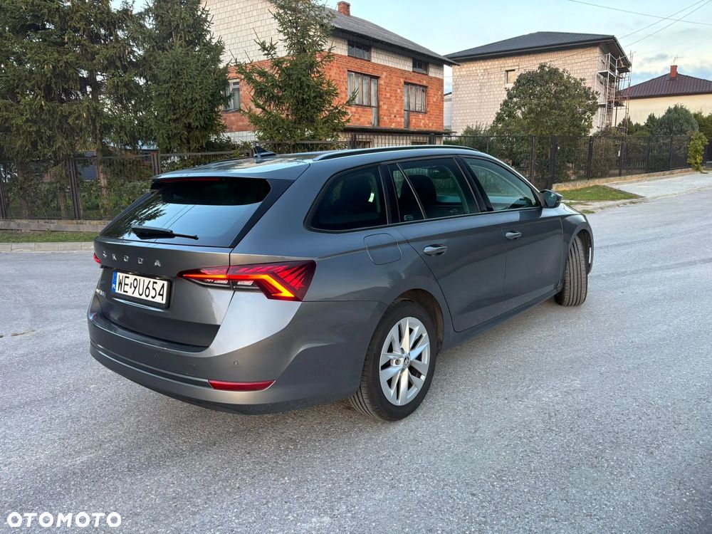 Skoda Octavia 2.0 TDI Active - 3