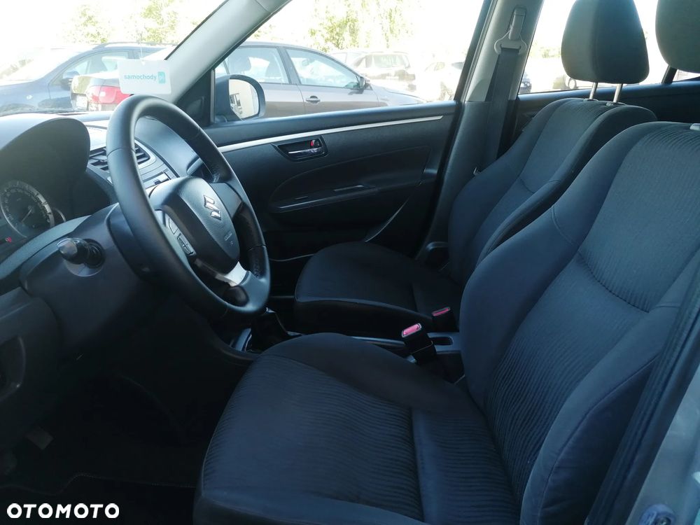 Suzuki Swift - 11