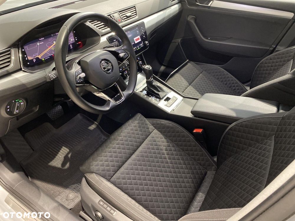 Skoda Superb 1.5 TSI Ambition DSG - 12