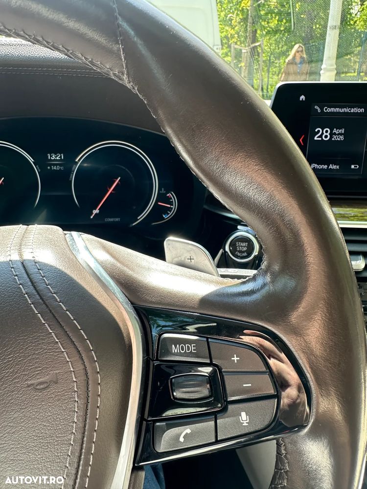 BMW Seria 5 530i xDrive AT - 19