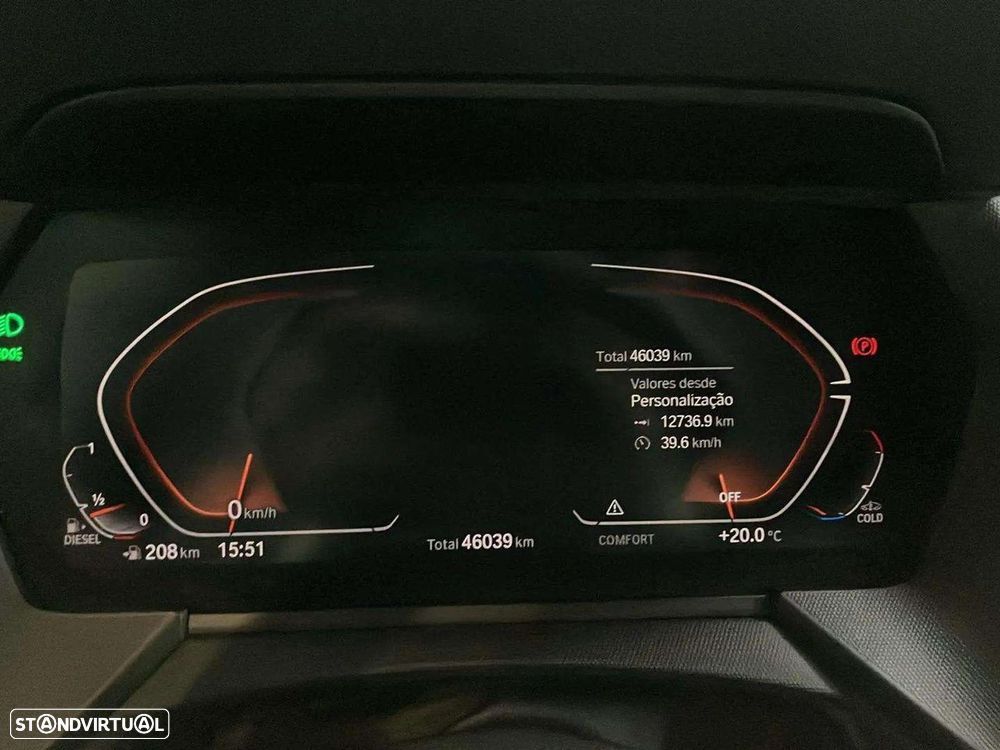 BMW 116 d Pack Desportivo M Auto - 12