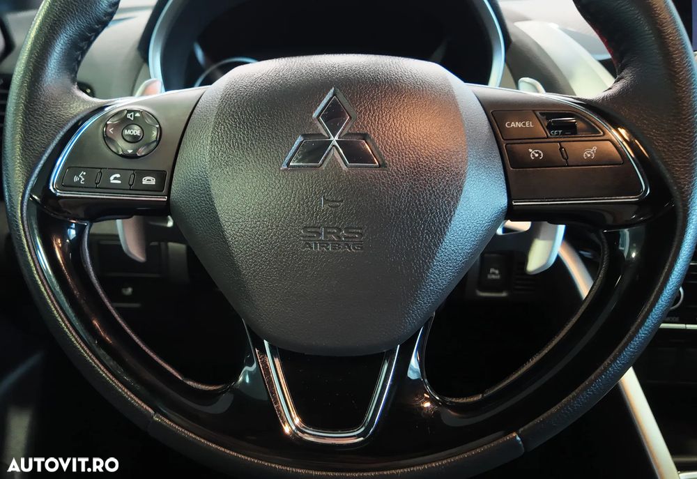 Mitsubishi Eclipse-Cross ver-plug--in-hybrid-4wd-plus-select - 14