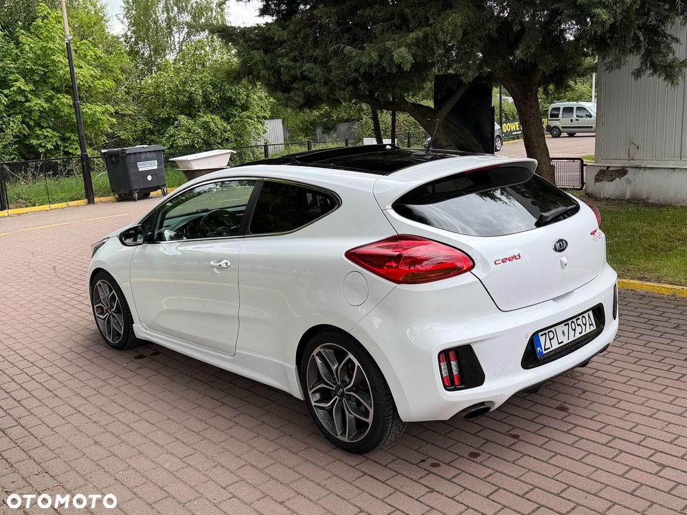 Kia Ceed 1.6 T-GDI GT-Challenge - 15