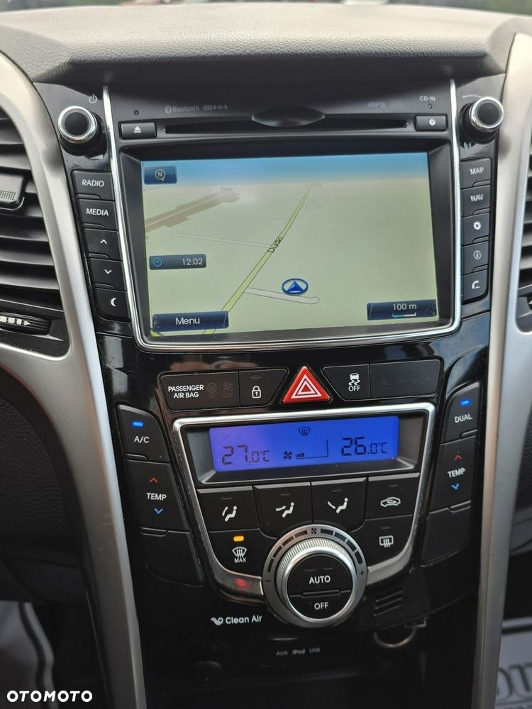 Hyundai i30 - 33