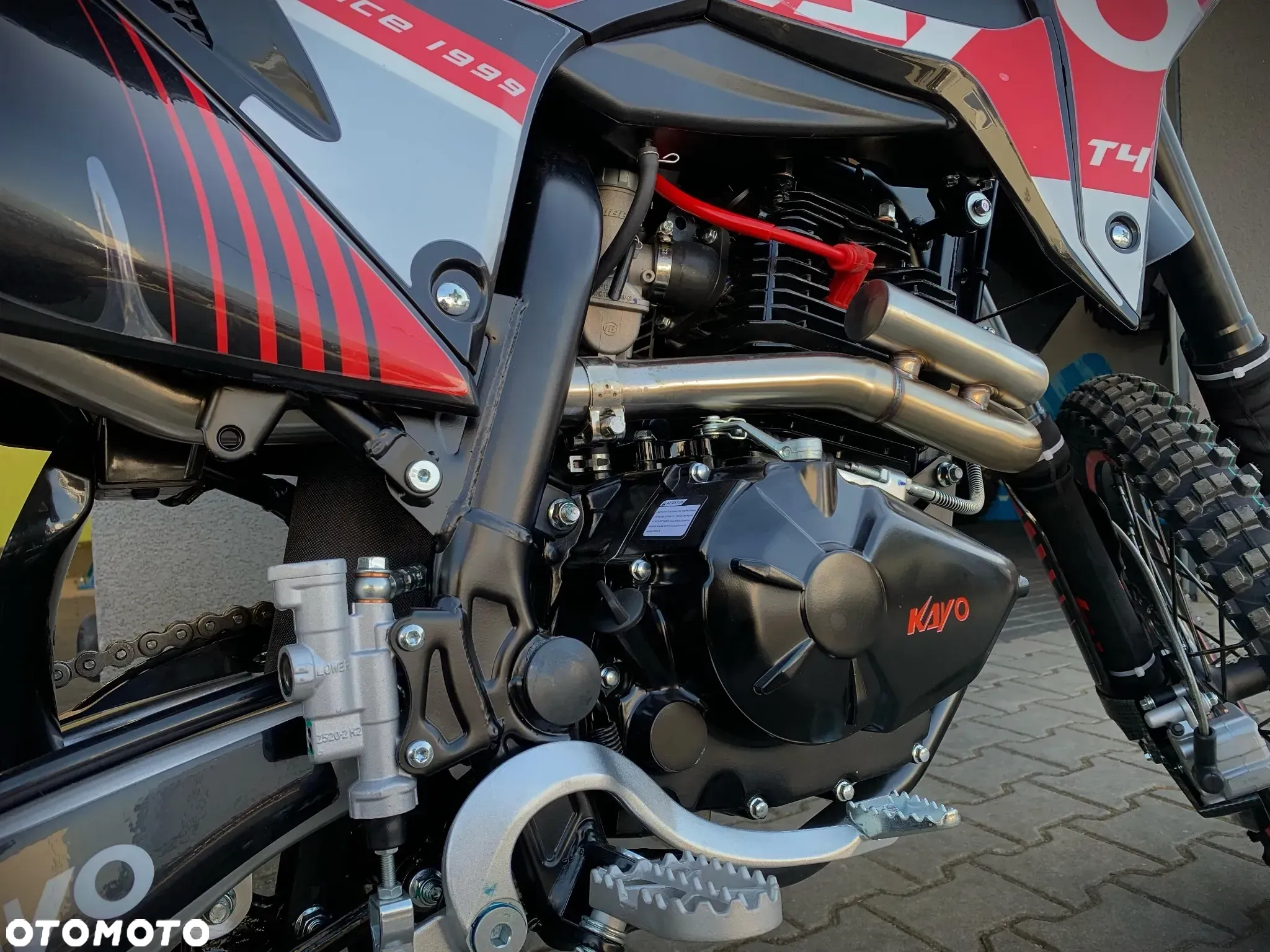 KAYO T4 - 12