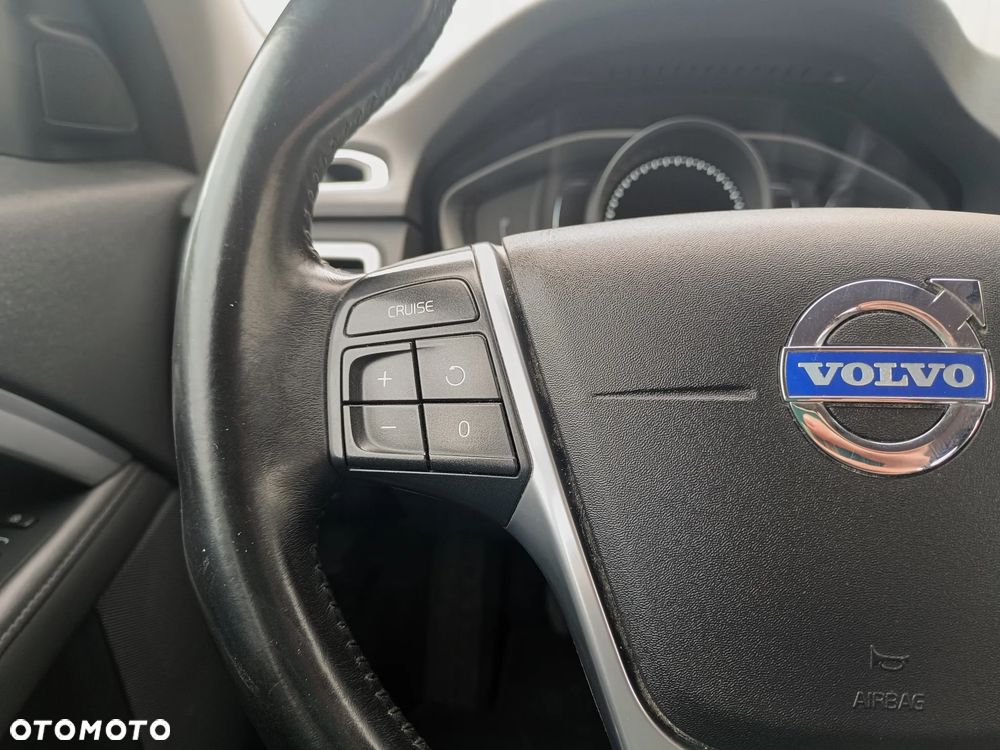 Volvo V70 D4 Summum - 25