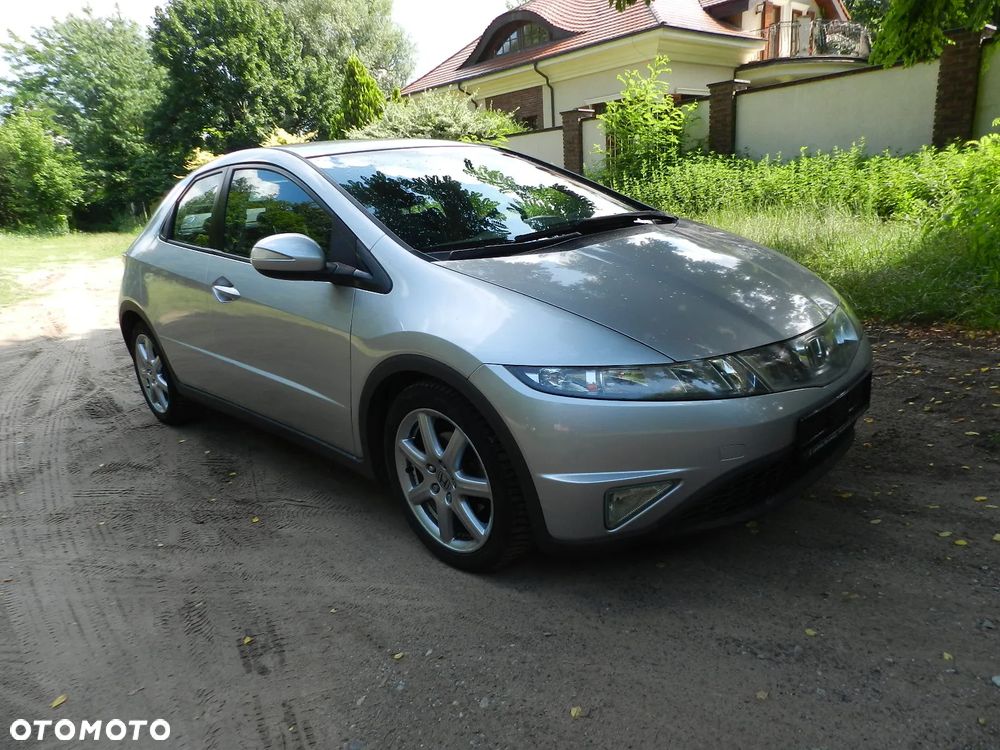 Honda Civic 1.8i-VTEC Executive - 1