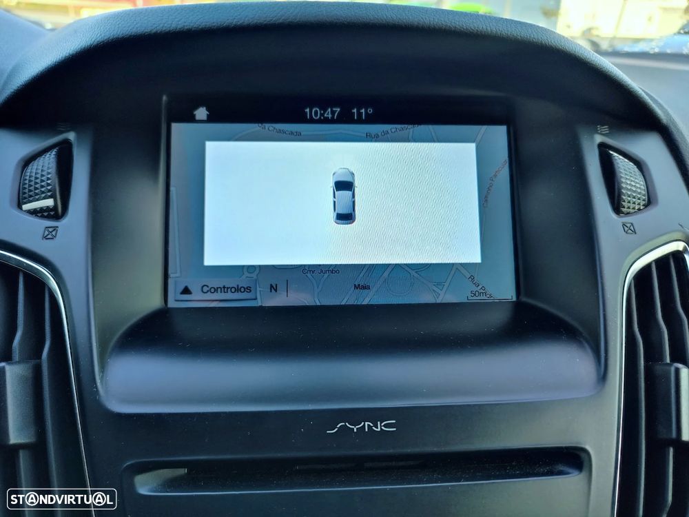 Ford Focus SW 1.0 EcoBoost Titanium - 14