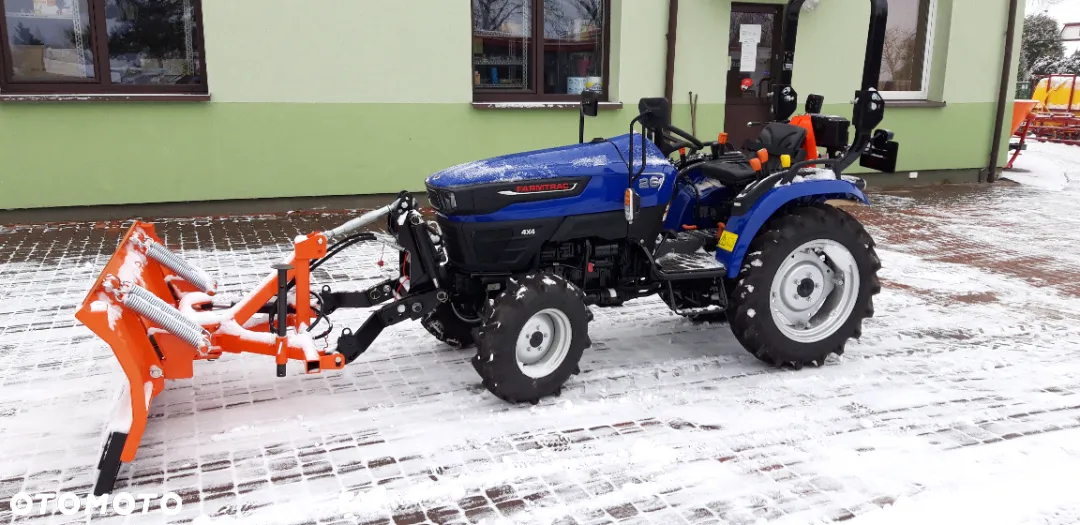 Farmtrac 26 4WD - 28