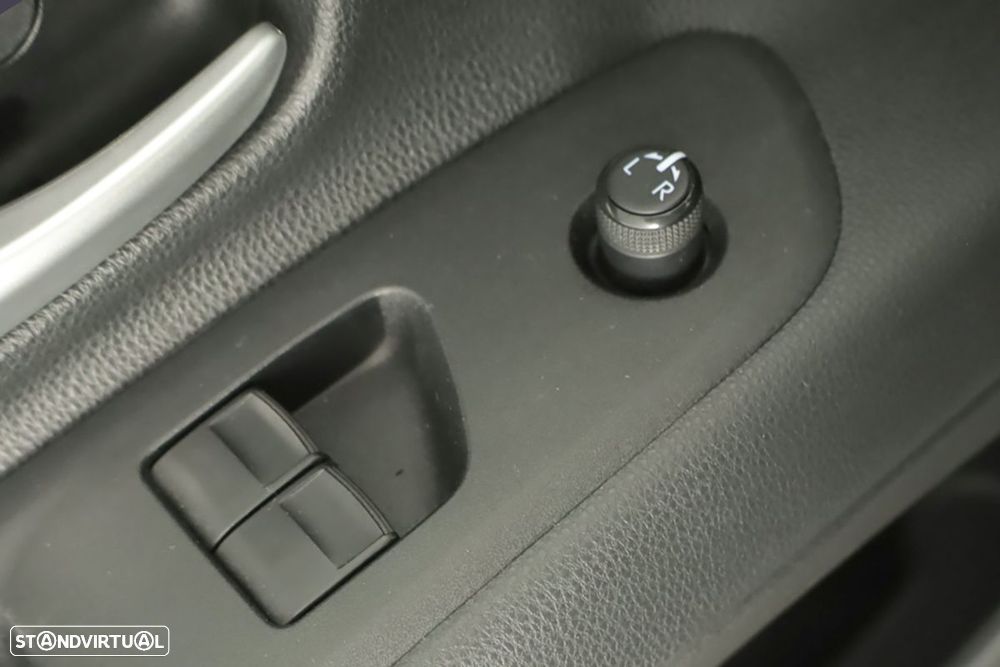 Toyota Aygo 1.0 X-Play - 18