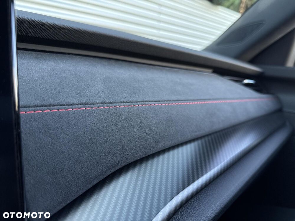 Skoda Octavia 2.0 TDI RS DSG - 33