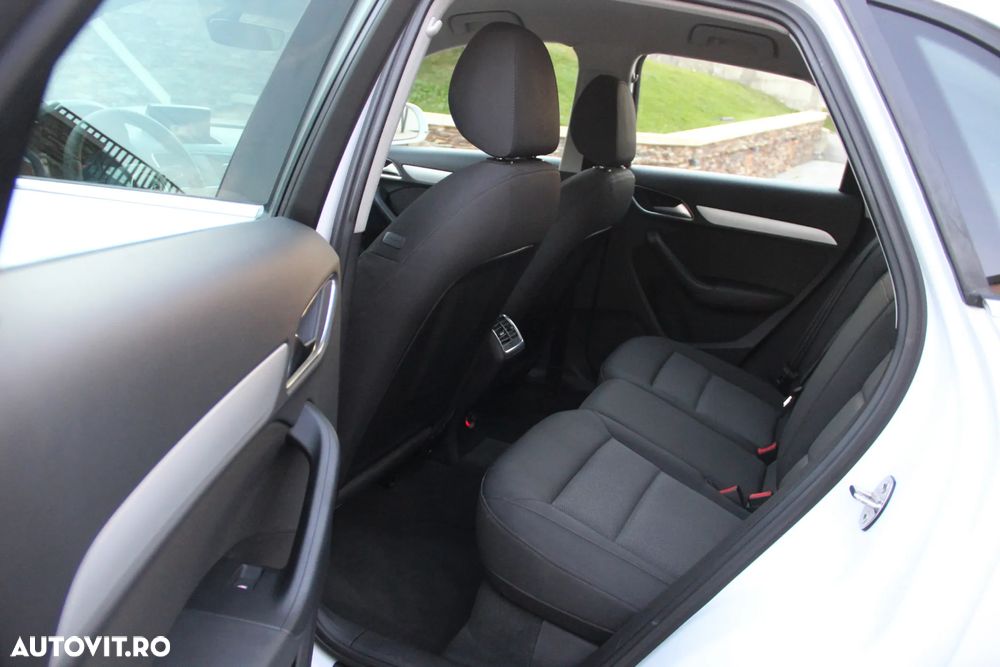 Audi Q3 2.0 TDI Quattro S tronic - 12