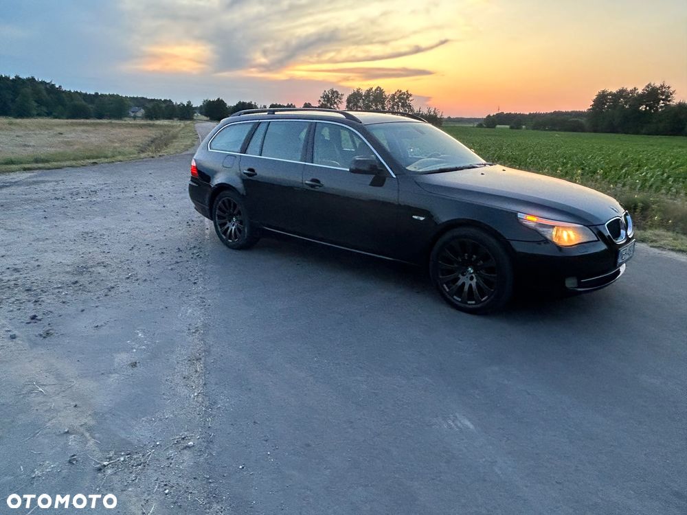 BMW Seria 5 520d Touring Edition Sport - 16