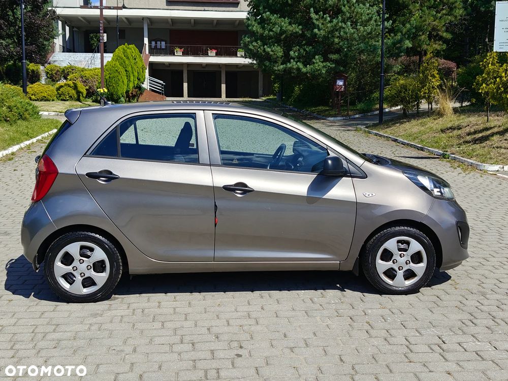 Kia Picanto 1.0 L - 9