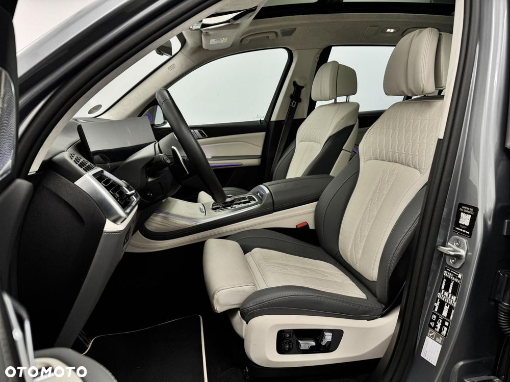 BMW X7 - 10