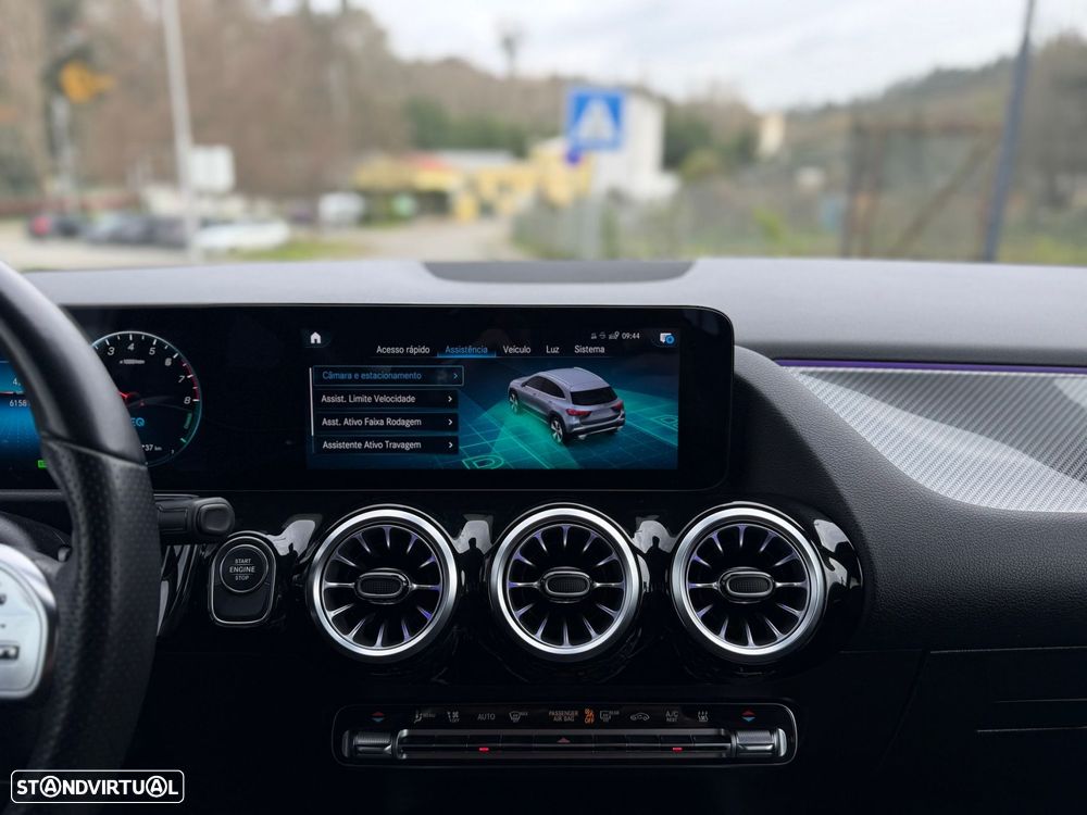 Mercedes-Benz GLA 250 e AMG Line - 35