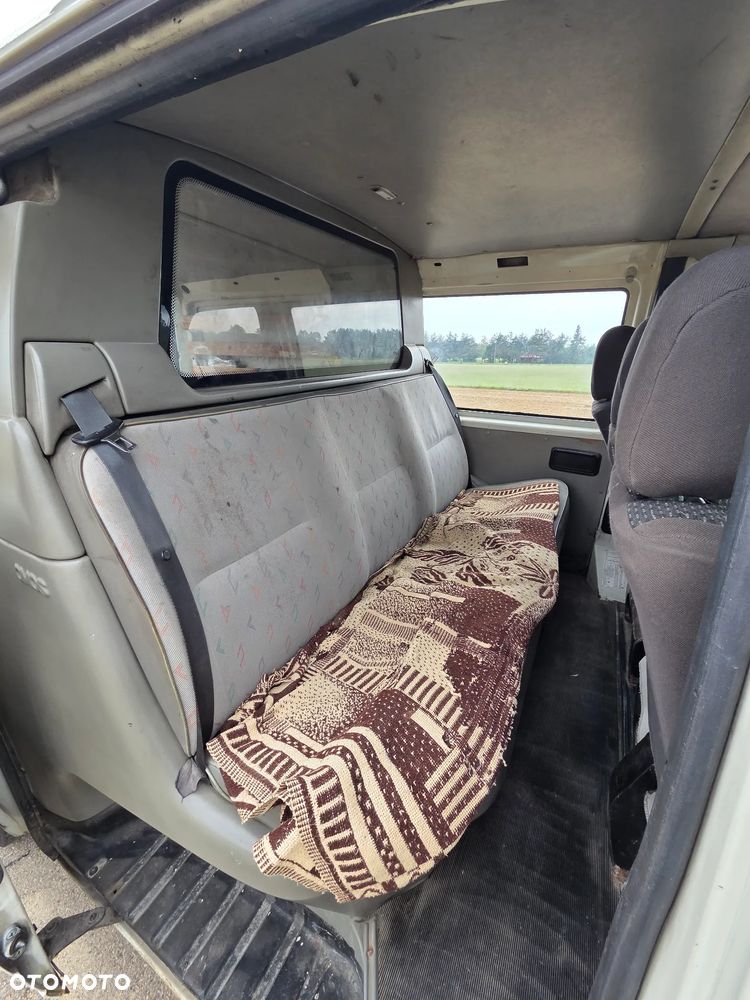 Volkswagen Transporter L - 8