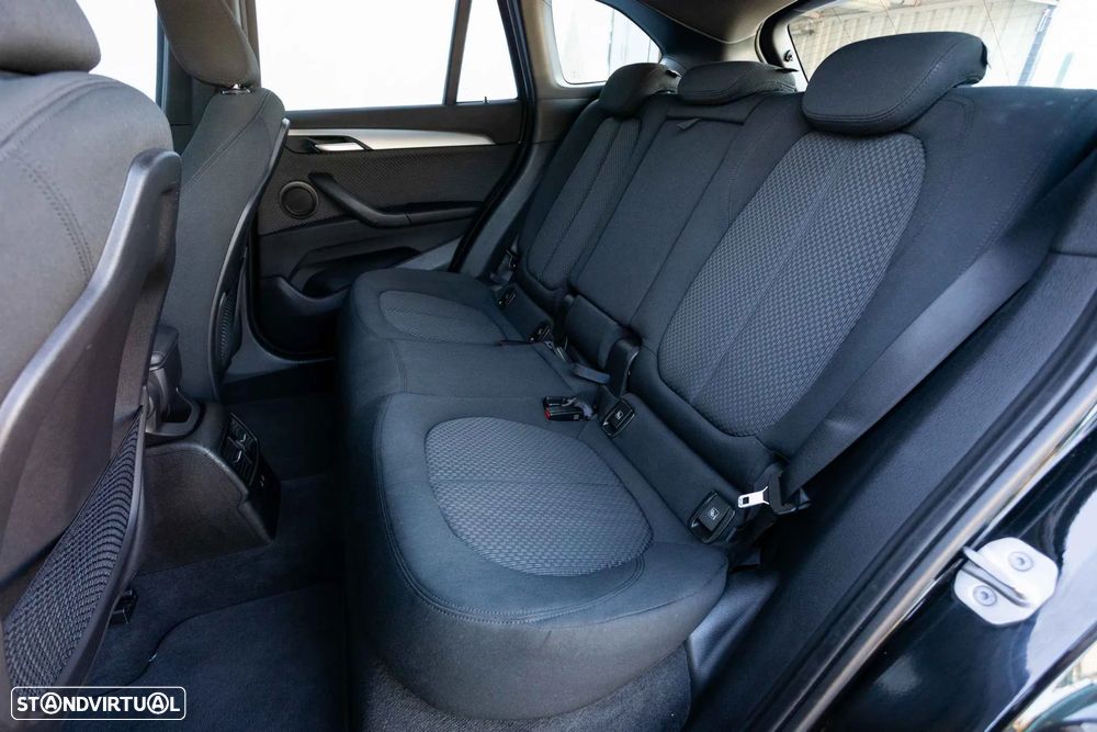 BMW X1 xDrive25e Advantage - 27