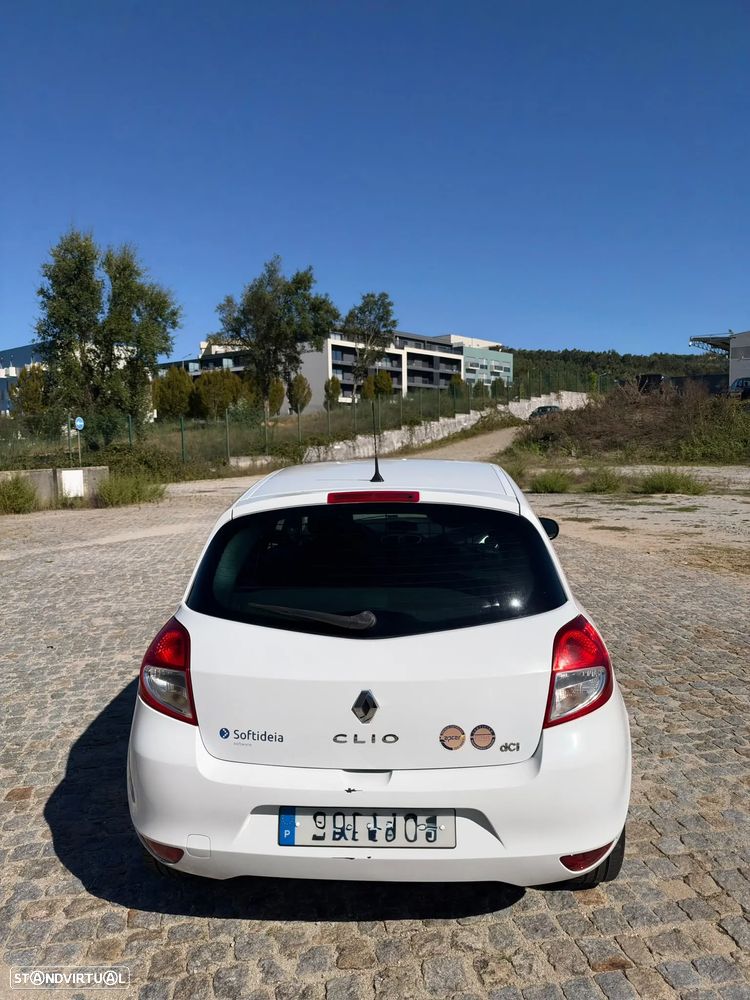 Renault Clio 1.5 dCi Confort - 13