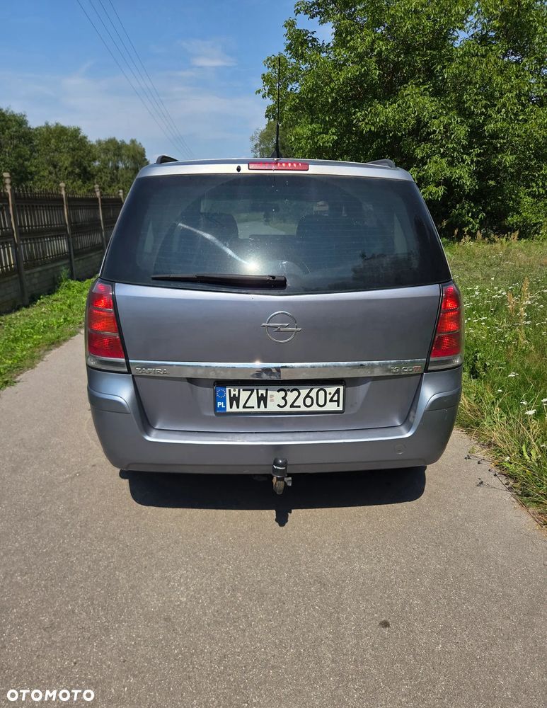 Opel Zafira 1.9 CDTI Enjoy - 4
