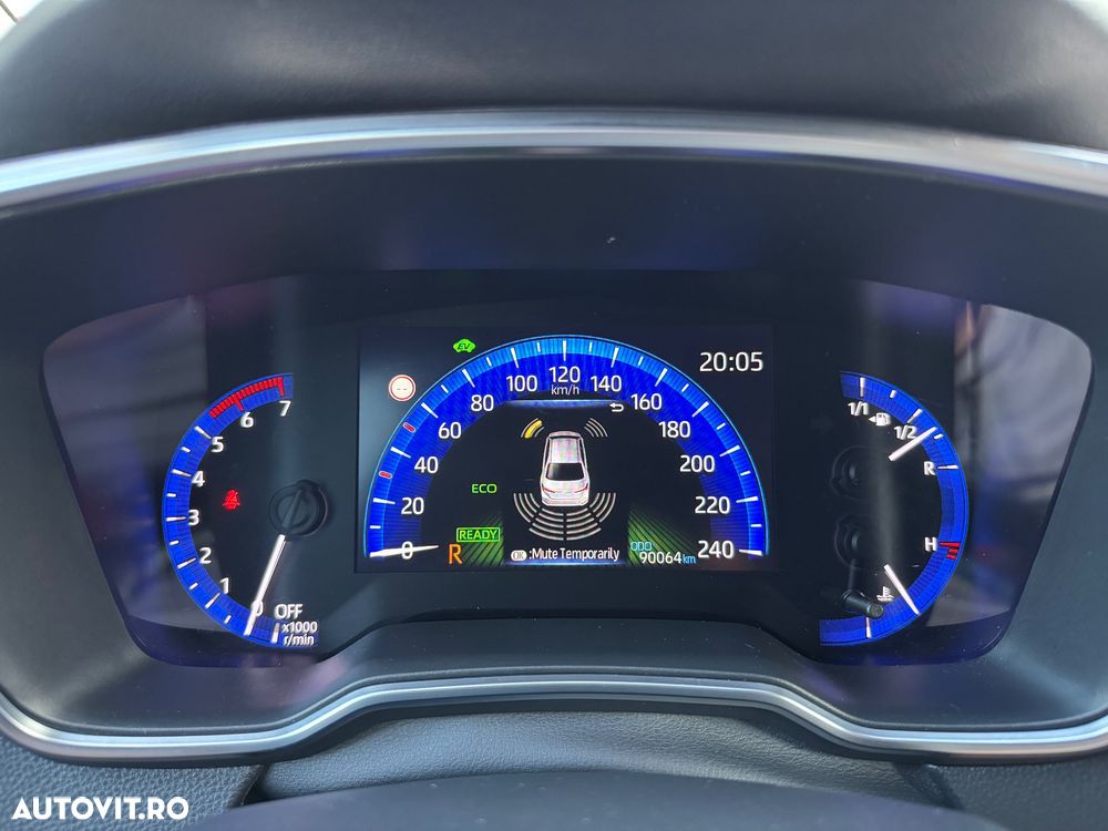 Toyota Corolla 1.8 HSD Dynamic - 11
