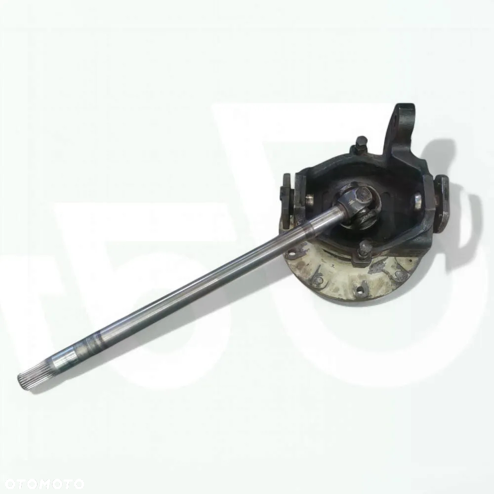 Zwrotnica Zwolnica CA0146961 Piasta 12899 146961 Carraro CASE 695 - 9