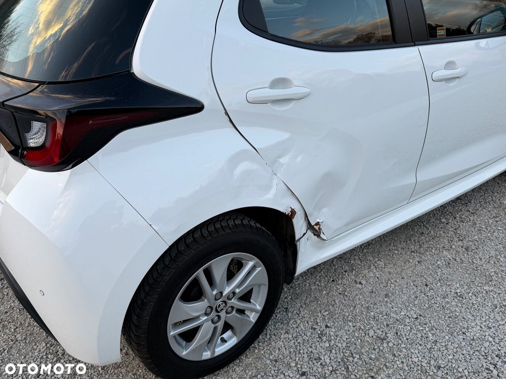 Toyota Yaris 1.5 Comfort - 12