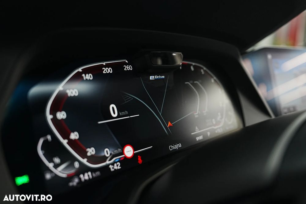 BMW X5 xDrive45e - 32