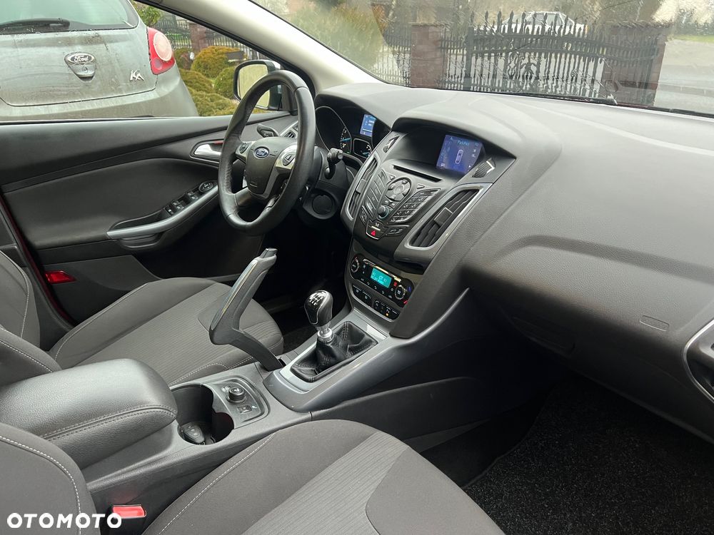 Ford Focus 1.6 EcoBoost Start-Stopp-System Titanium - 32