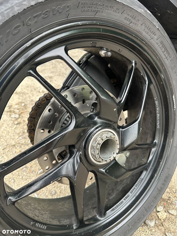 Ducati 1199 Panigale - 14
