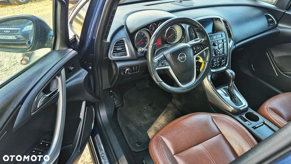 Opel Astra 1.4 Turbo Automatik Cosmo - 29