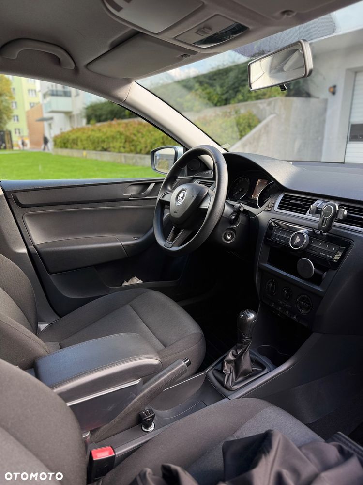 Skoda RAPID 1.6 TDI DPF Active - 20