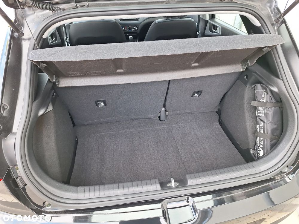 Hyundai i20 1.2 Select - 21