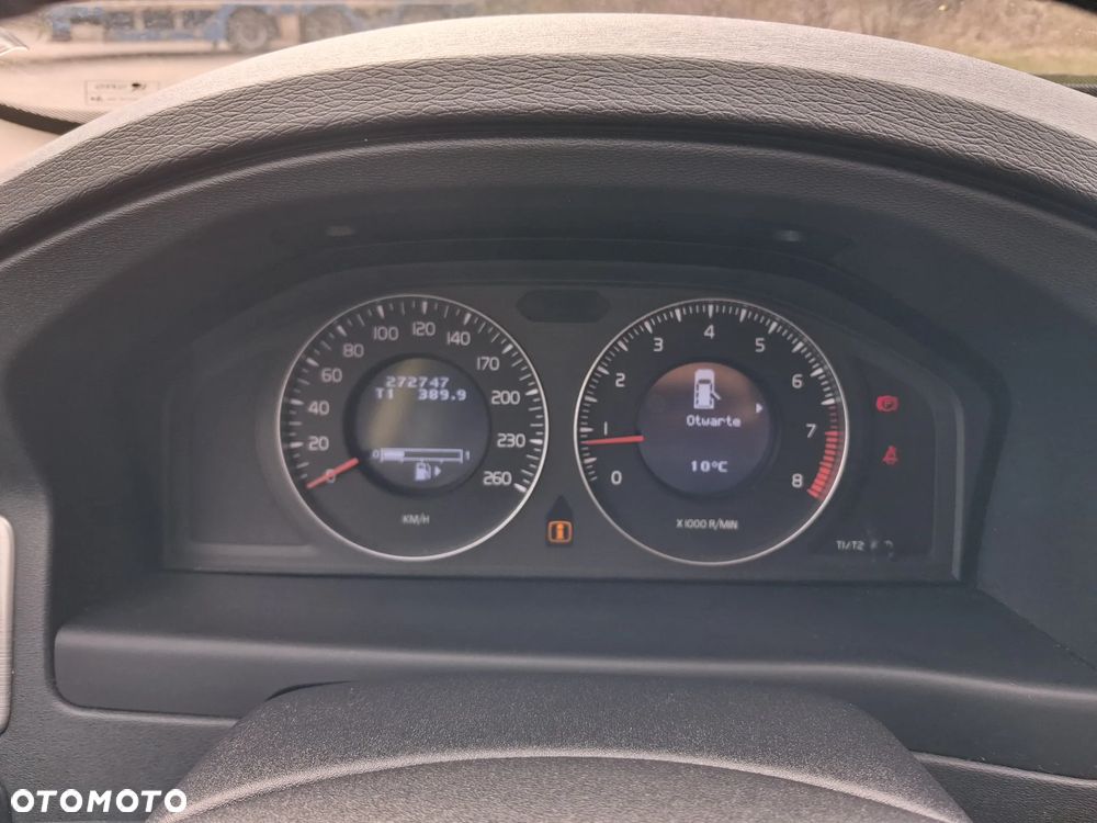 Volvo V70 - 24
