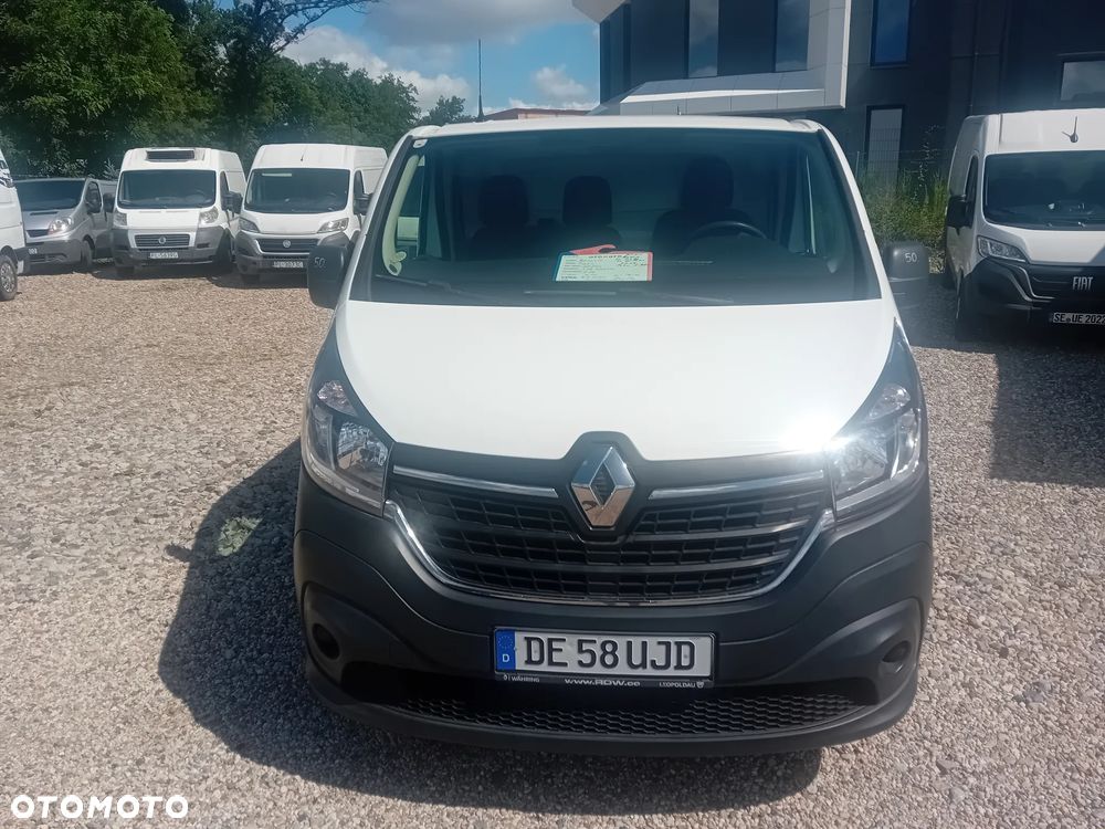 Renault Trafic - 2