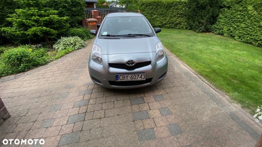 Toyota Yaris 1.33 Luna - 3