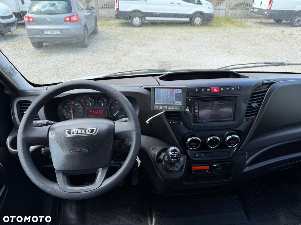 Iveco Daily 70C18 Pomoc drogowa Laweta 2017r - 15