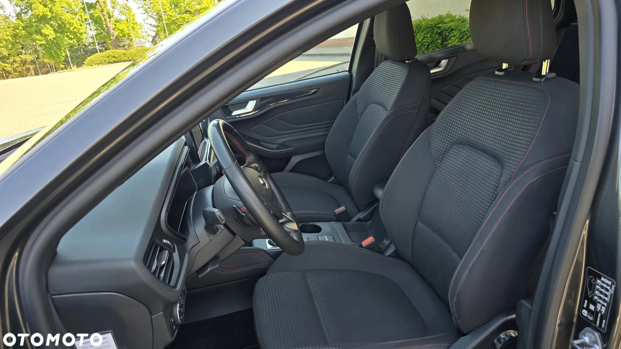 Ford Focus 1.5 EcoBoost Start-Stopp-System ST-LINE - 20