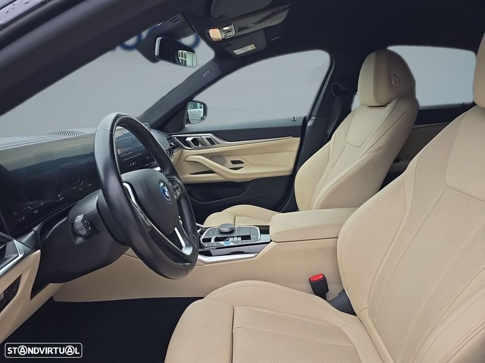 BMW i4 eDrive40 - 11