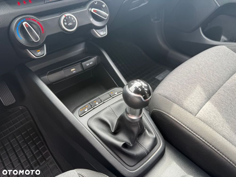 Kia Stonic 1.2 M - 19