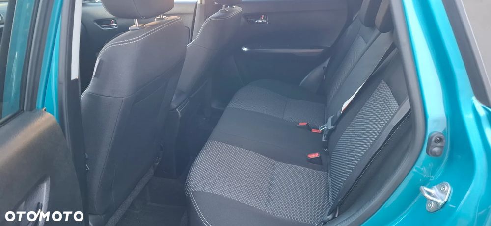 Suzuki Vitara 1.0 Boosterjet Premium 2WD - 18