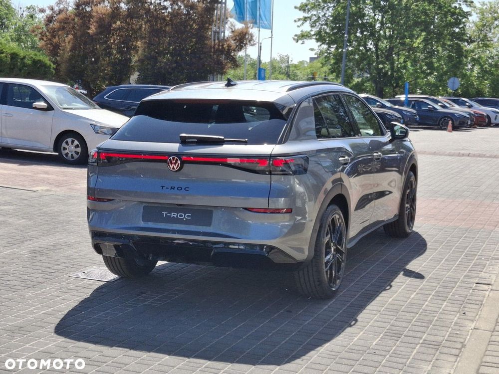 Volkswagen T-Roc 1.5 eTSI R-Line DSG - 8