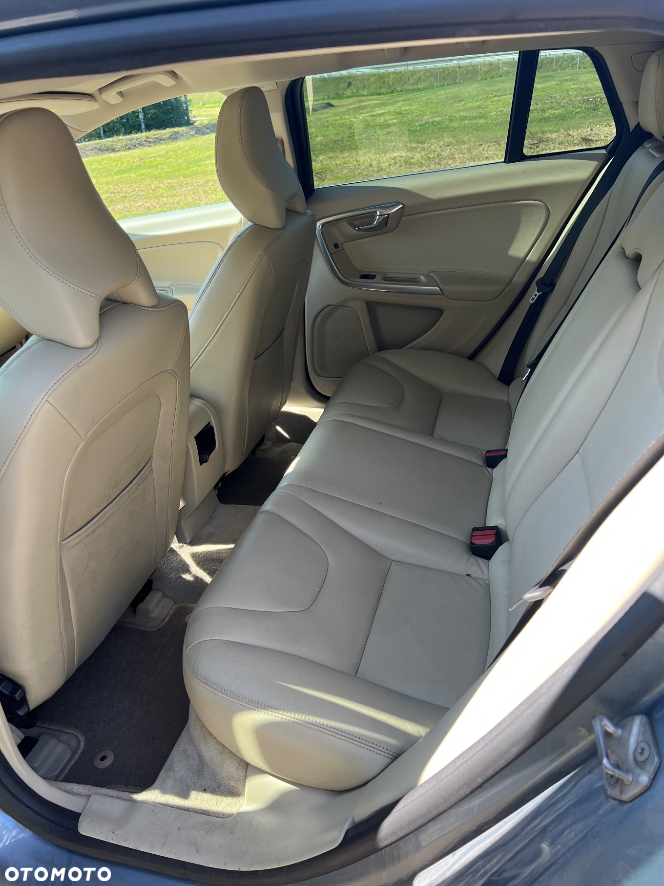Volvo V60 D3 Drive-E Momentum - 8
