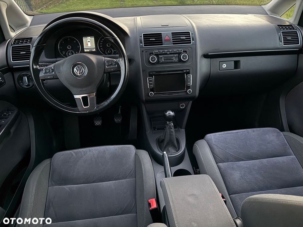 Volkswagen Touran 2.0 TDI DPF Highline - 7