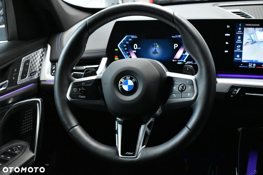 BMW X1 - 15