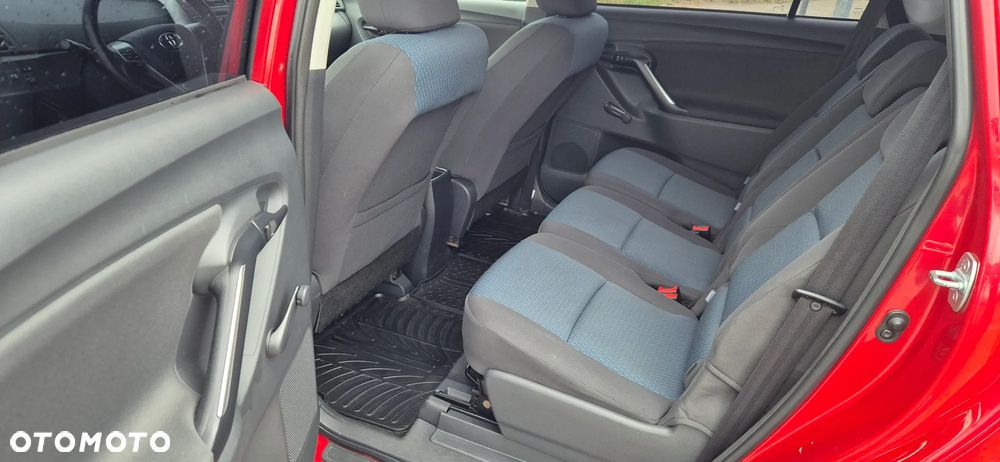 Toyota Verso 1.6 5-Sitzer - 18