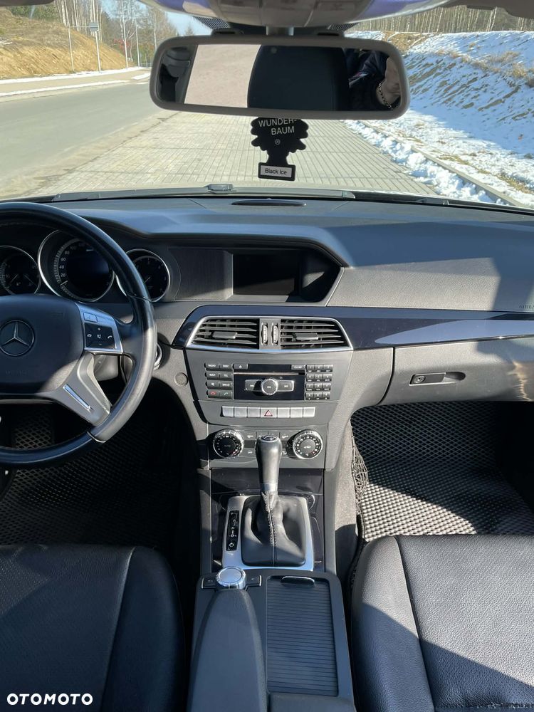 Mercedes-Benz Klasa C 200 d 7G-TRONIC - 12
