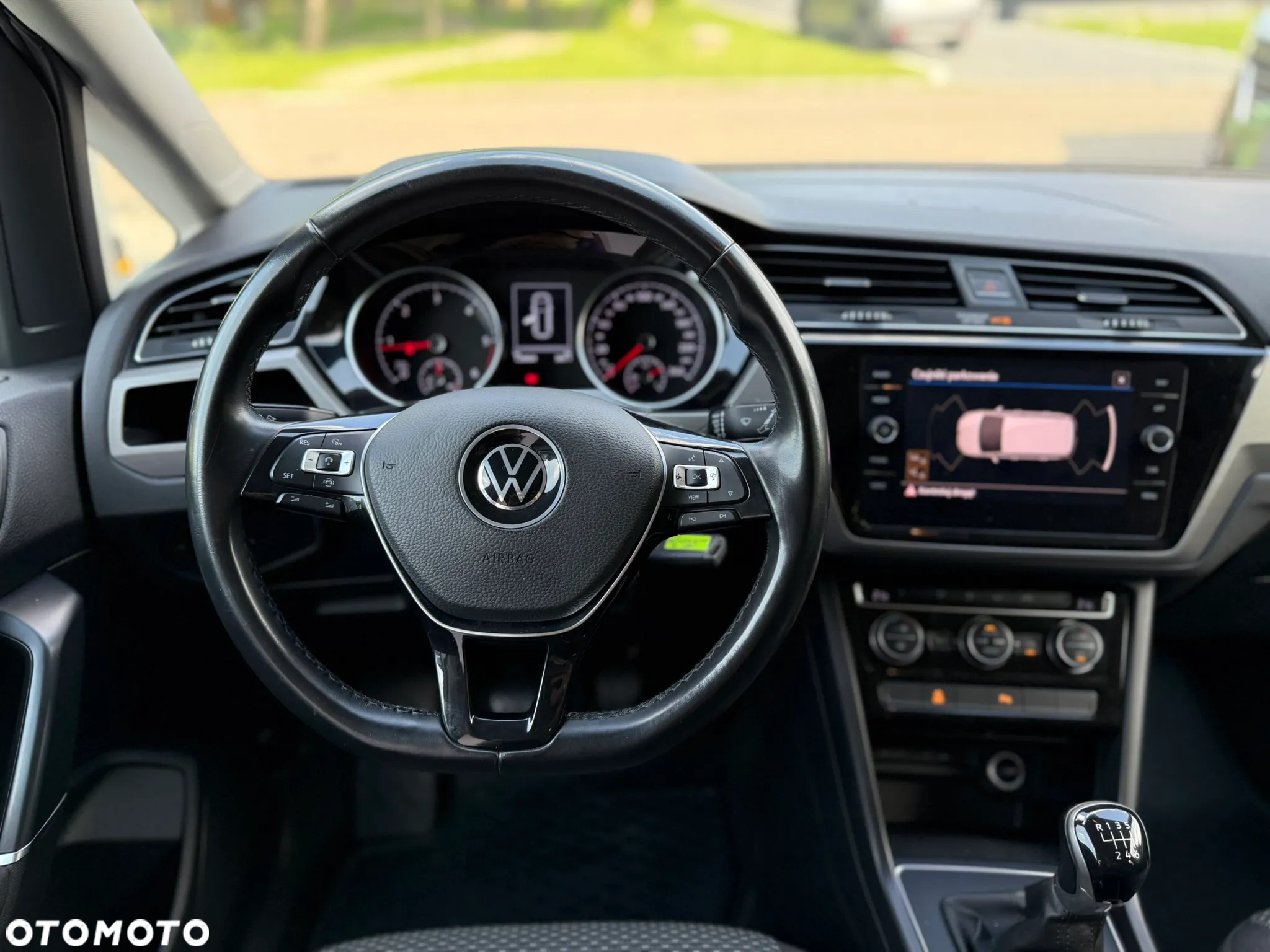 Volkswagen Touran 2.0 TDI BMT SCR Comfortline Plus - 15