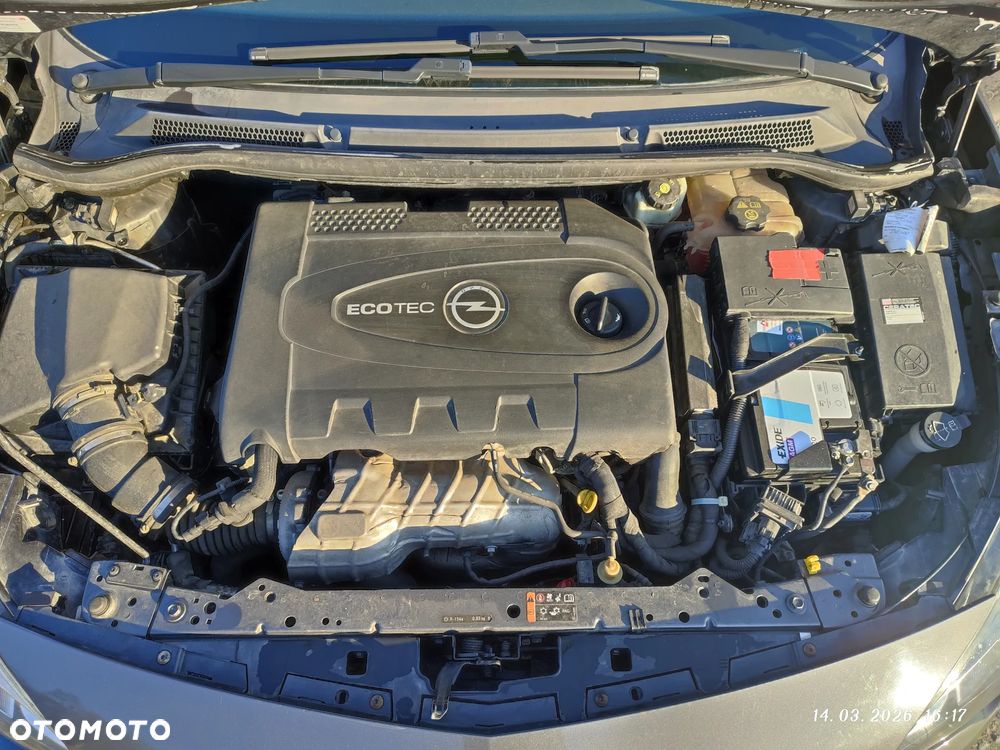 Opel Astra 2.0 CDTI Sport S&S - 25